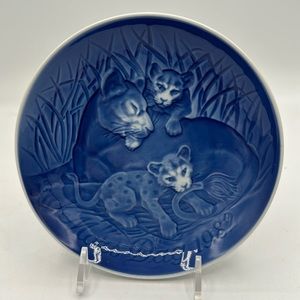 Bing and Grondahl Lioness and 2 cubs, so sweet.